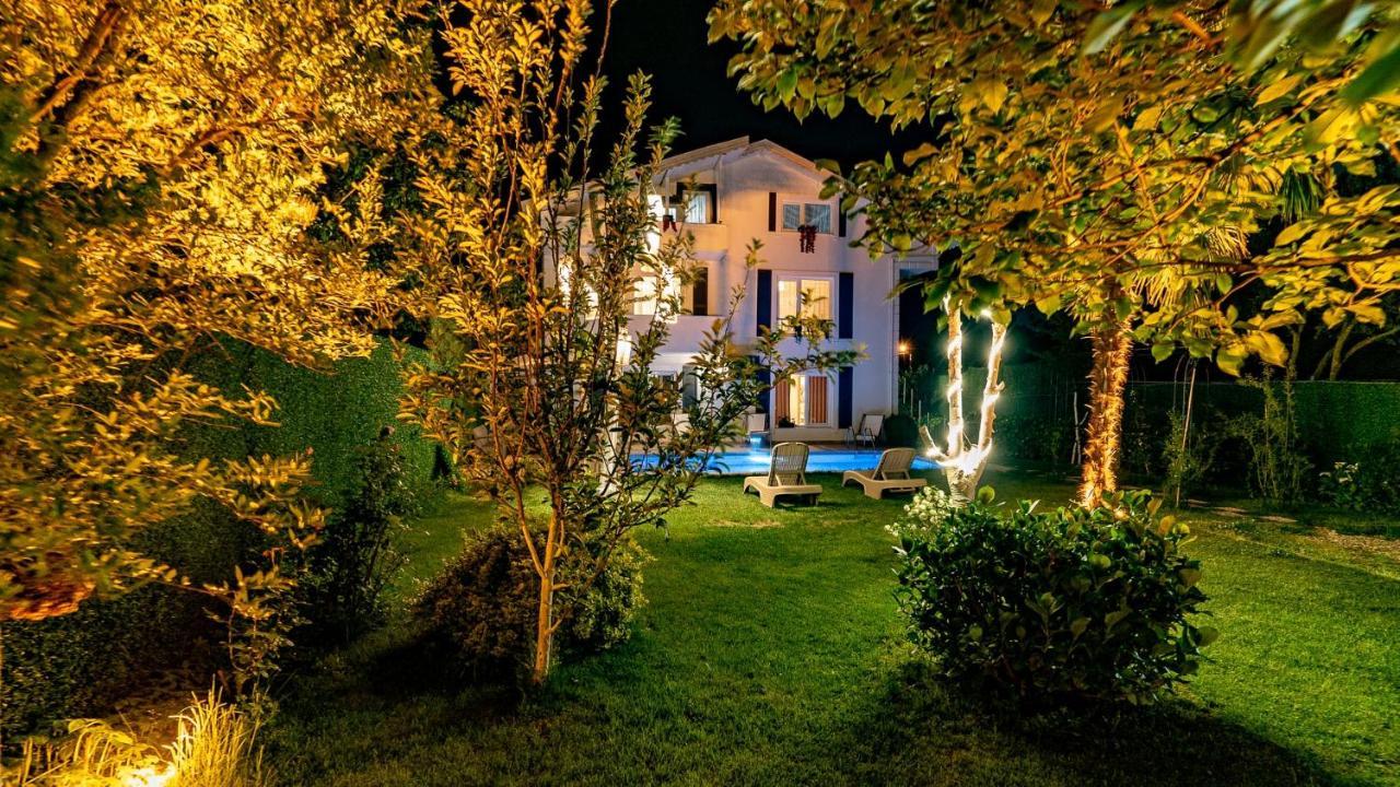 Villa Atlas Muhafazakar Havuzlu, Mustakil Genis Bahceli Sapanca Exterior foto