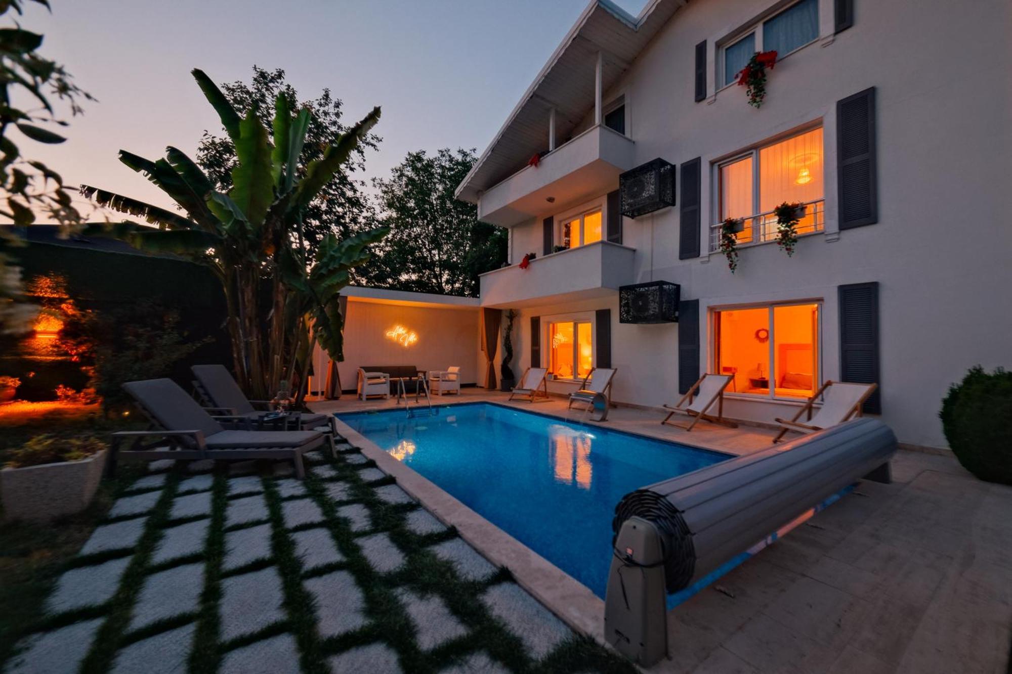 Villa Atlas Muhafazakar Havuzlu, Mustakil Genis Bahceli Sapanca Exterior foto